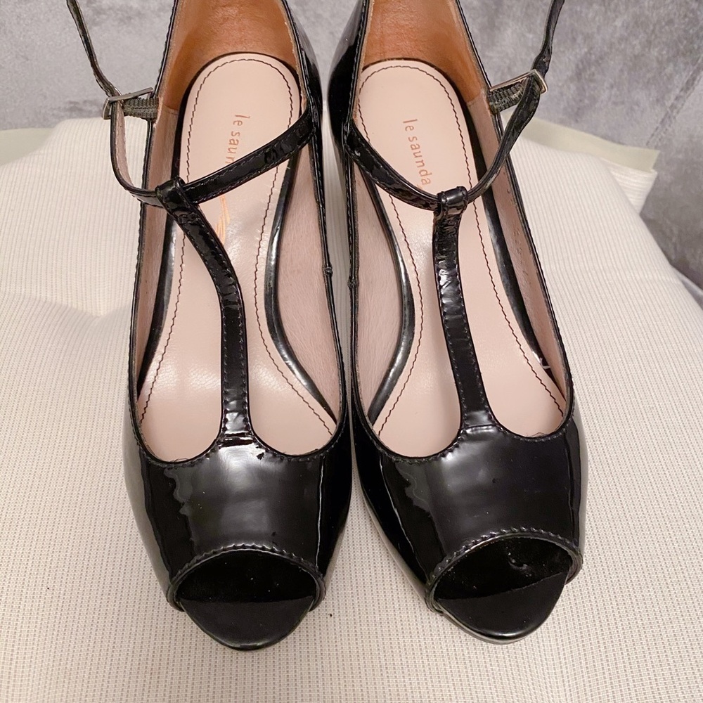 Nice small size heels